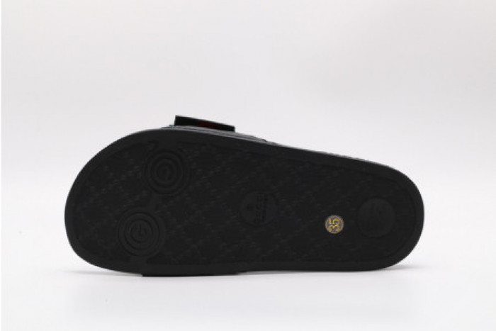 GUCC SLIPPERS