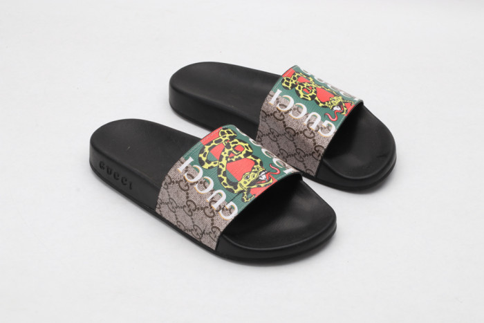 GUCC SLIPPERS
